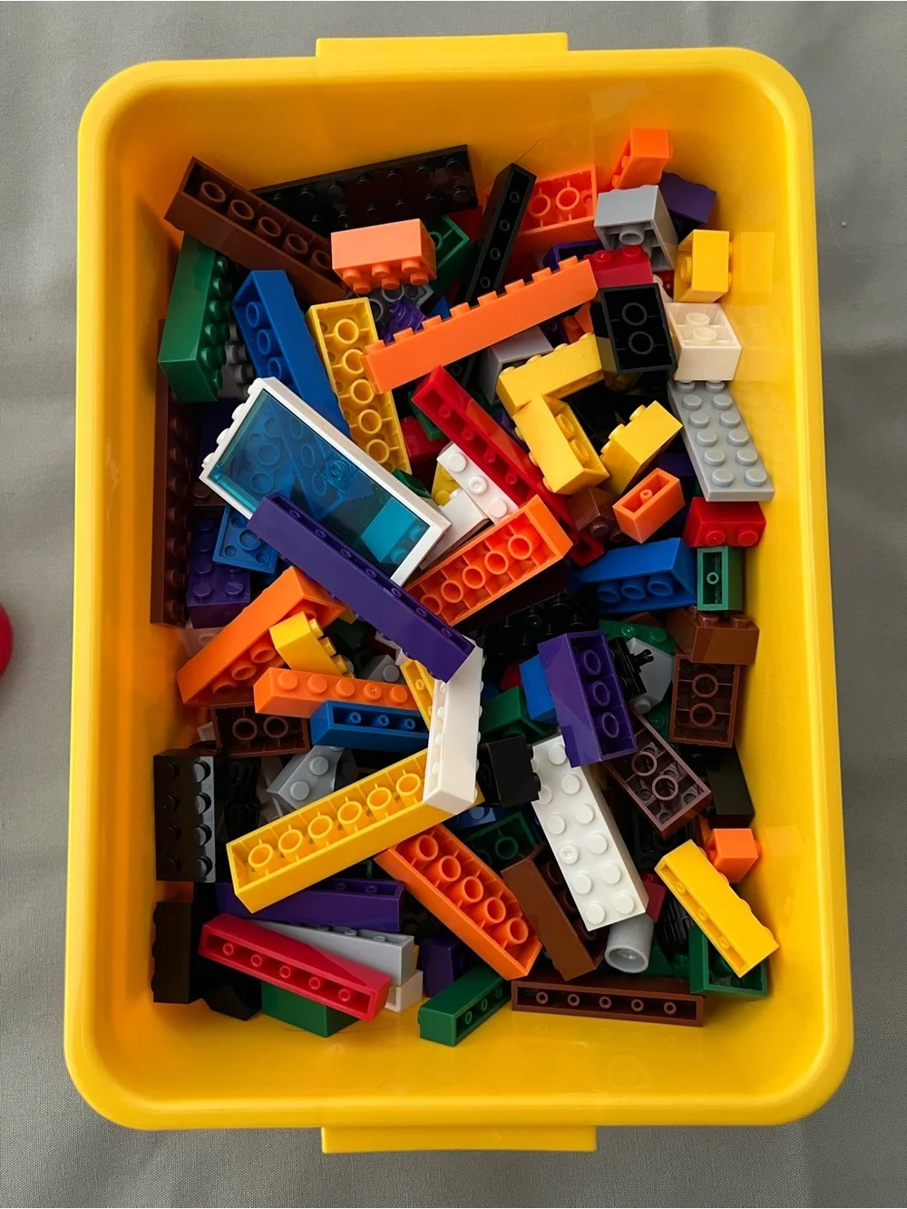 Burgkidz Building Blocks Storage Bin with 500+ Blocks - Creative Play Set